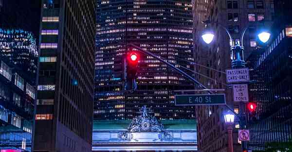 智能机器人喝火锅游戏，你一个机器人怎么吃火锅