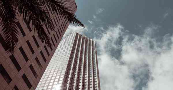 大数据包含设备数据的行业文章