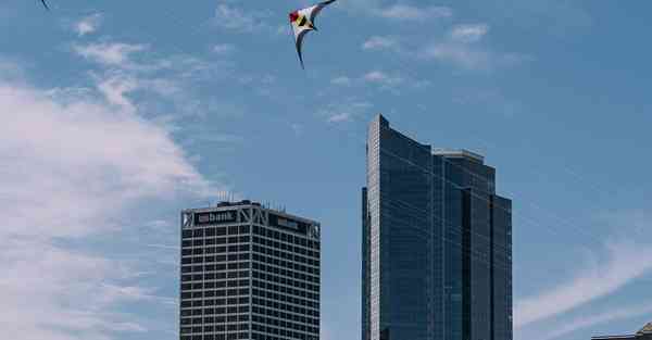 废品智能机器人，废品制作机器人的材料和做法