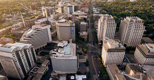 重型装备智能化工业机器人
