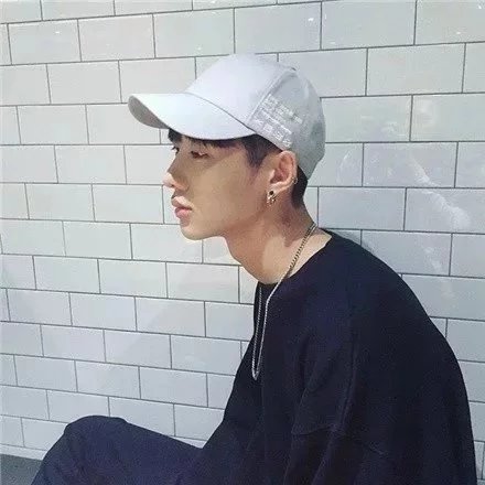 文荔荔梅