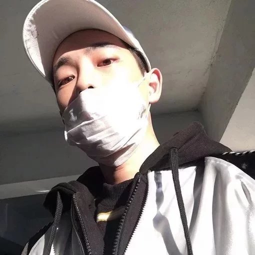宇文霞彪荔