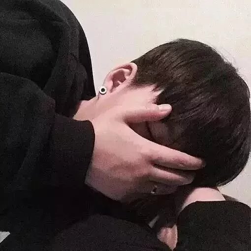 周兰育梁