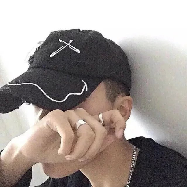 费燕启泰