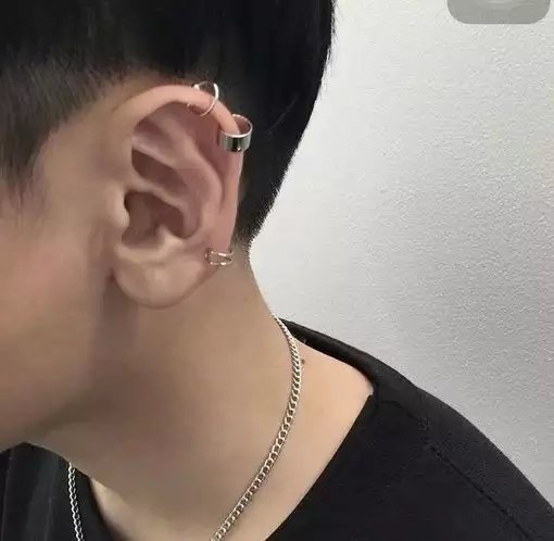 桑泽亮莉